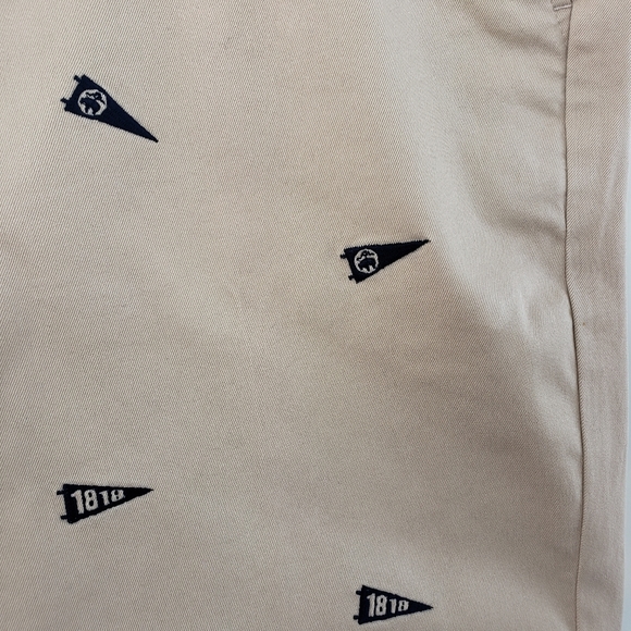 BROOKS BROTHERS Boys Khaki with Embroidery Shorts - Picture 2 of 5